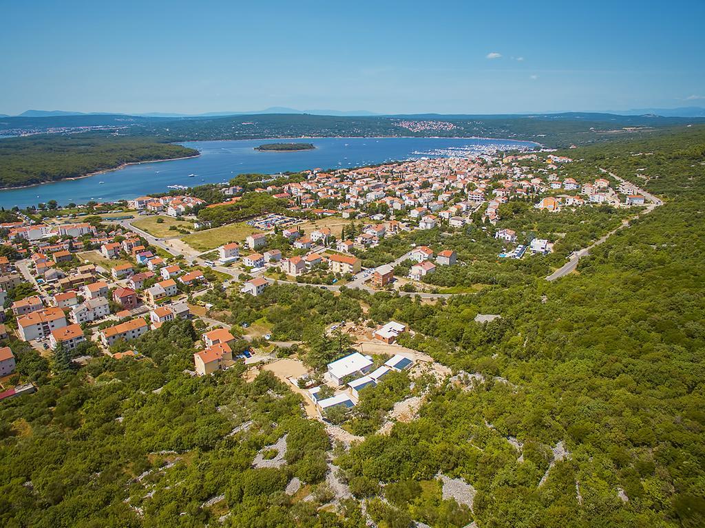 Mobile Homes And Apartments St,Denis Punat Exterior photo