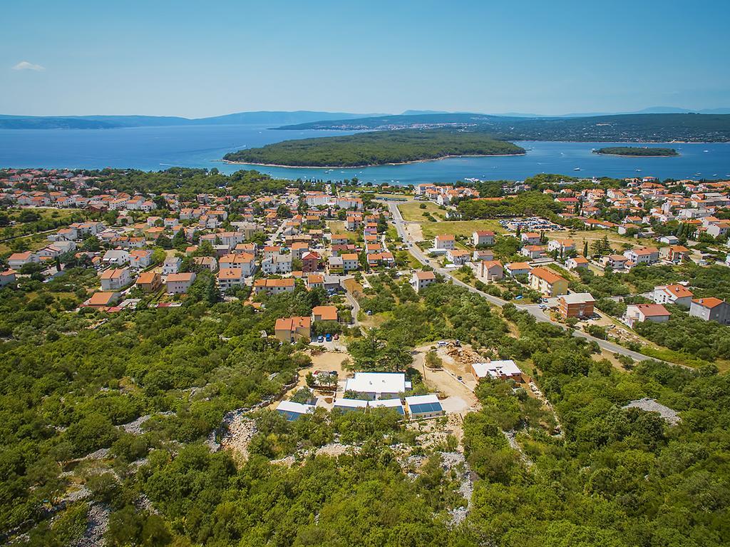 Mobile Homes And Apartments St,Denis Punat Exterior photo